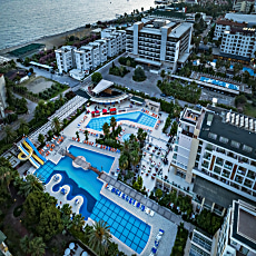 Hedef Resort & Spa